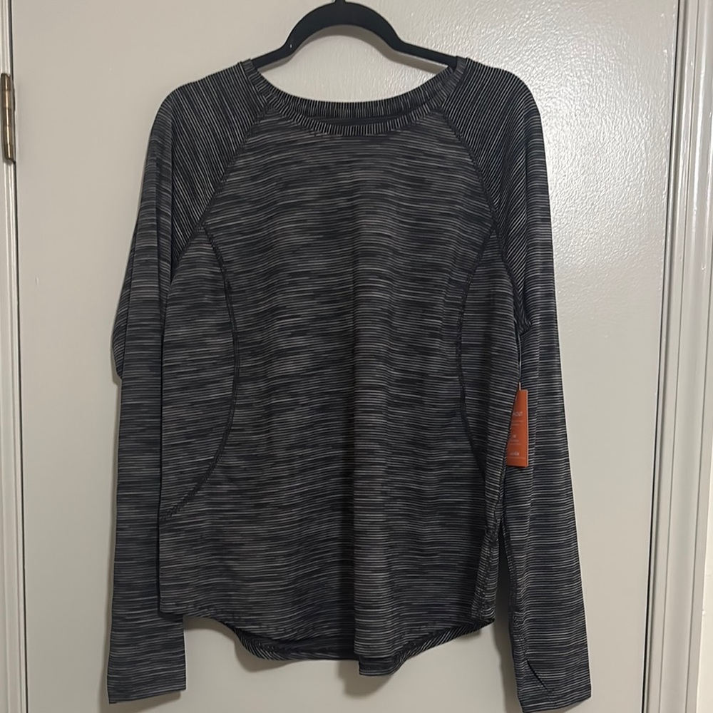 Tek Gear Gray Long Sleeve Hoodie